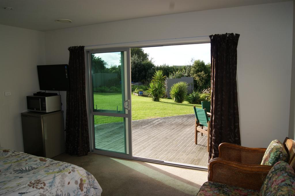 Waihi Beach Getaway-Studio, Ensuite & Private Deck المظهر الخارجي الصورة